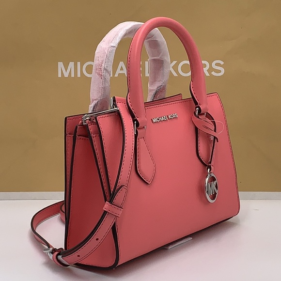 MICHAEL KORS SHEILA SMALL CENTER ZIP SATCHEL/ CROSSBODY TEA ROSE COLOR - Picture 7 of 16